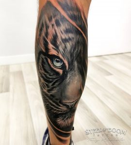 Tatuaje tigre realista