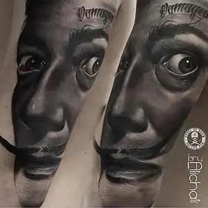Tatuajes realistas en Barcelona Dali
