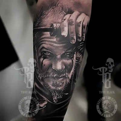 Tatuajes Vikingos REALISTAS en Barcelona - Steel of Doom Tattoo