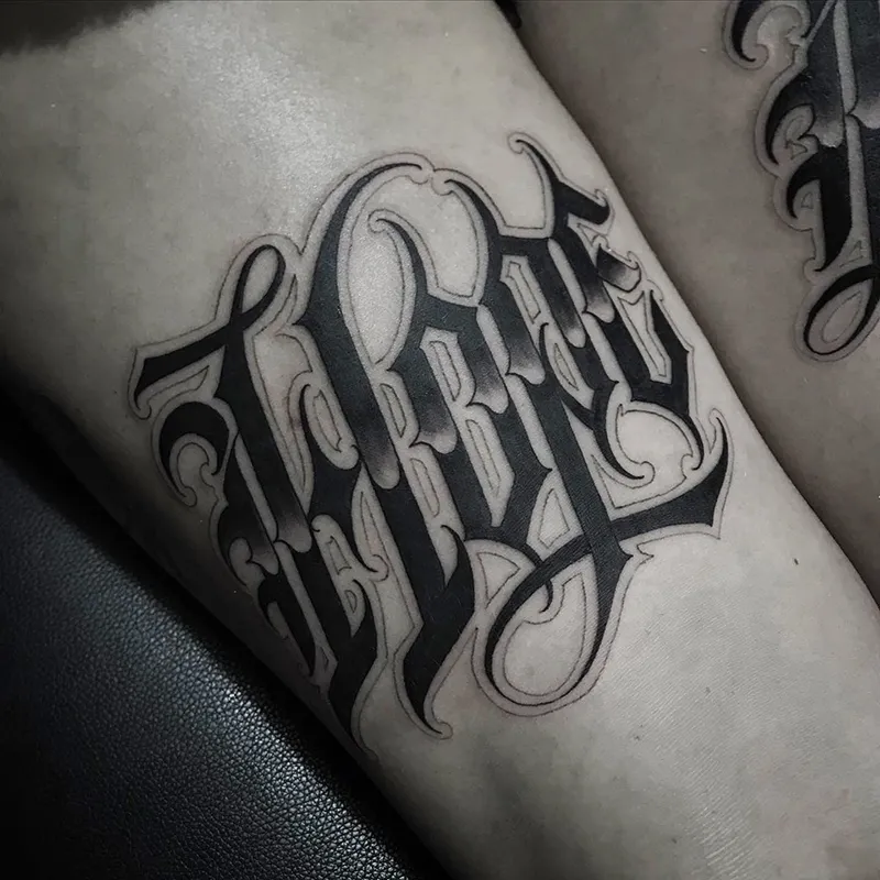 Tatuajes lettering barcelona por AXEL